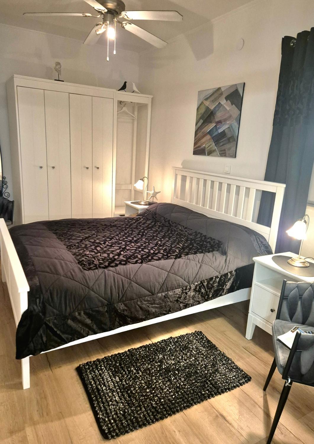 Apartments Marita Стон Екстериор снимка