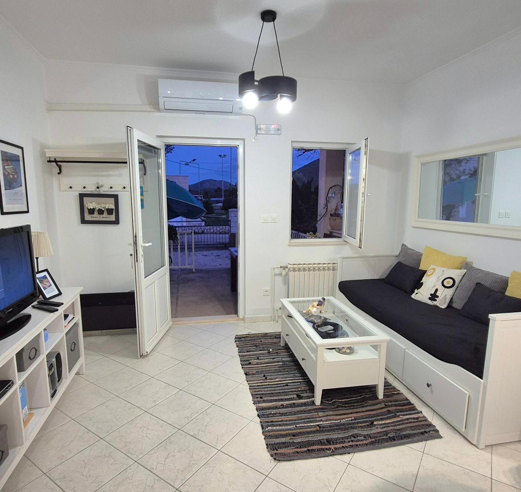 Apartments Marita Стон Екстериор снимка