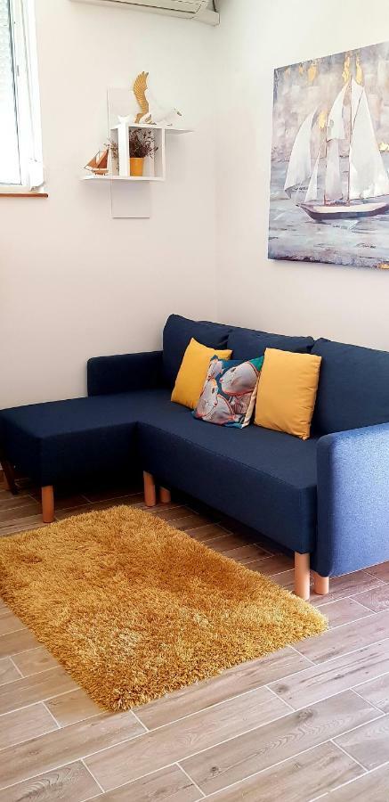 Apartments Marita Стон Екстериор снимка
